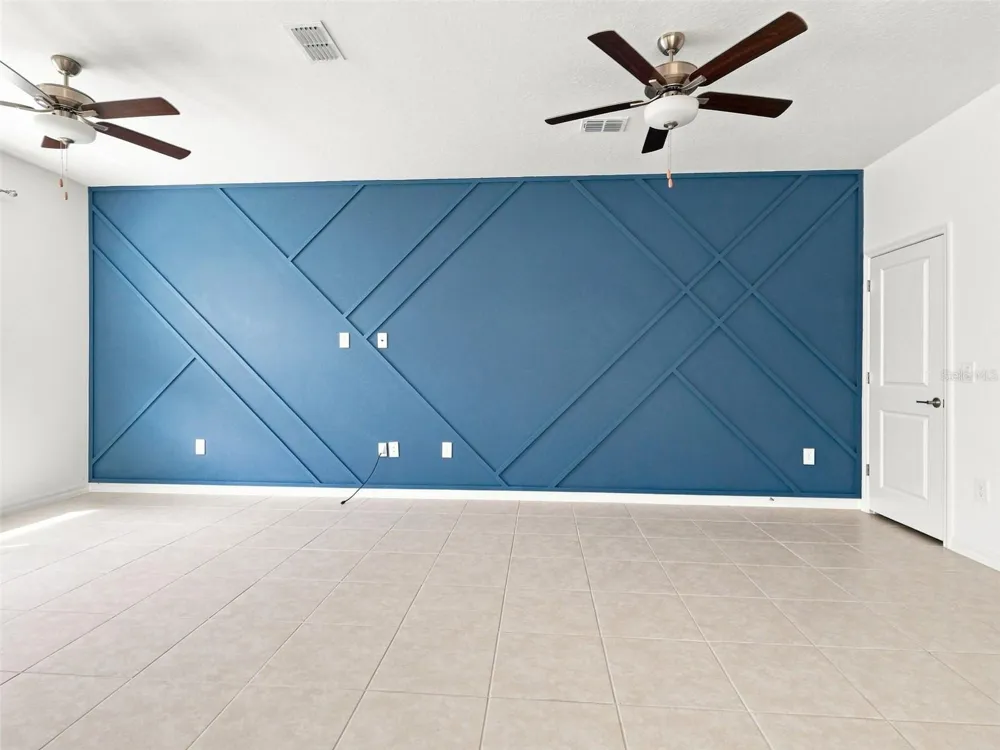 10317 TRUMPET HONEYSUCKLE WAY San Antonio, FL 33576