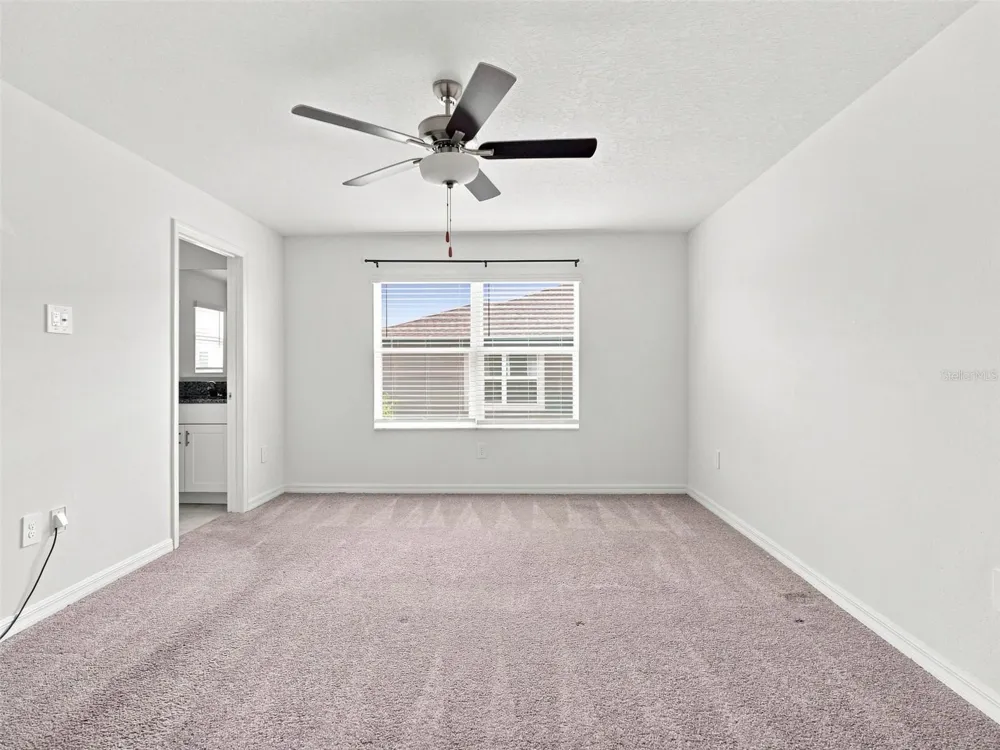 10317 TRUMPET HONEYSUCKLE WAY San Antonio, FL 33576