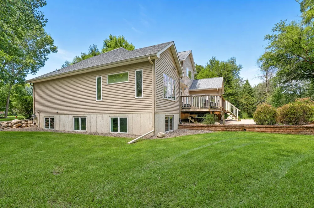 604 24th Street NW Austin, MN 55912