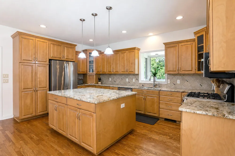 604 24th Street NW Austin, MN 55912