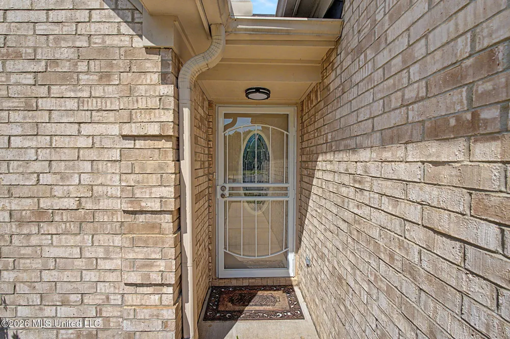 5590 Gilliland Cove Southaven, MS 38671
