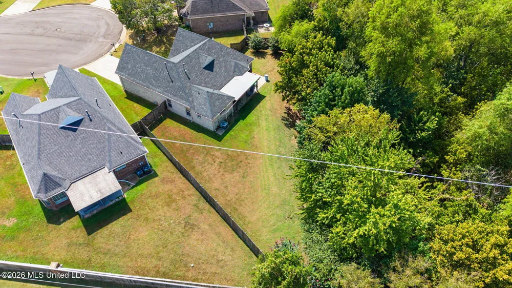 5590 Gilliland Cove Southaven, MS 38671