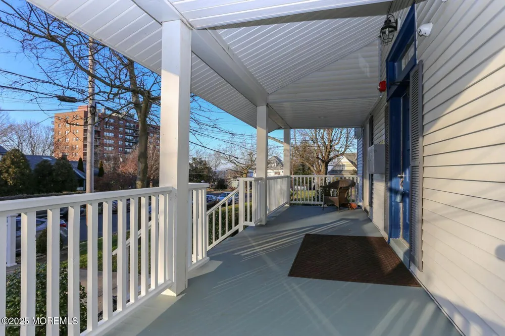 6 3rd Avenue #2 Atlantic Highlands, NJ 07716