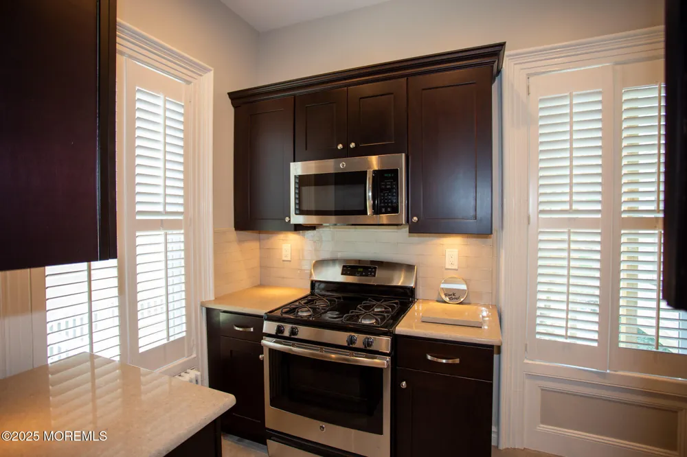 6 3rd Avenue #2 Atlantic Highlands, NJ 07716