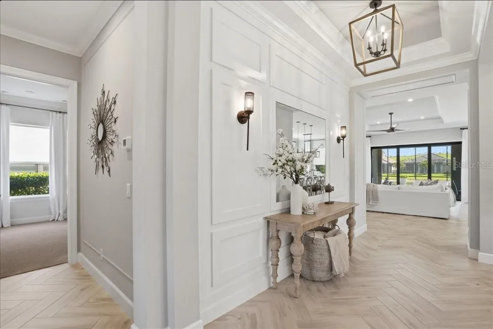 6243 PLATEAU COURT Bradenton, FL 34203
