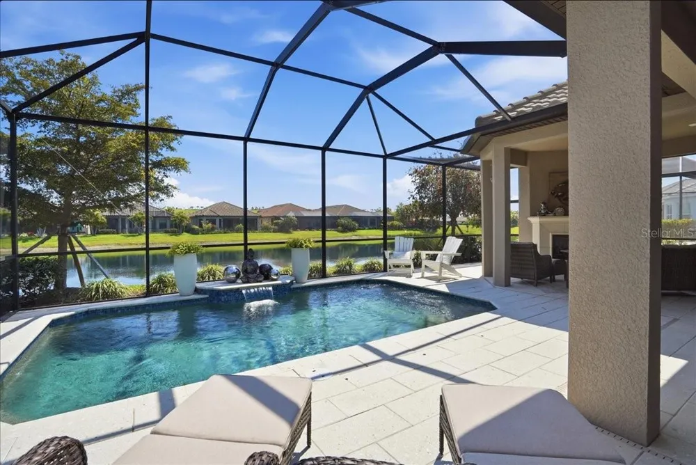 6243 PLATEAU COURT Bradenton, FL 34203