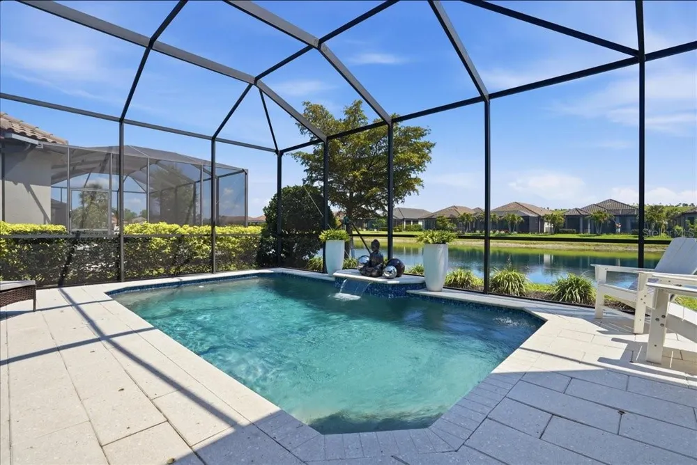 6243 PLATEAU COURT Bradenton, FL 34203