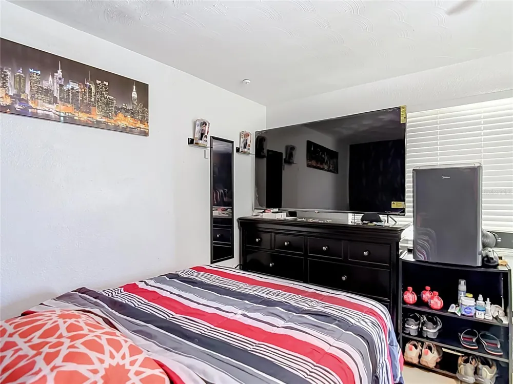 5942 20TH STREET Zephyrhills, FL 33542