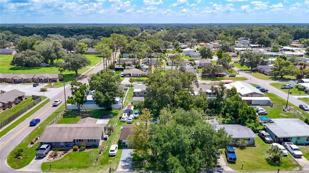 5942 20TH STREET Zephyrhills, FL 33542