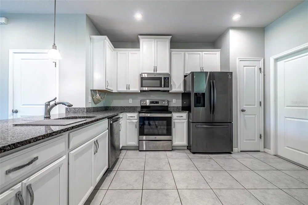 3084 INLET BREEZE WAY Holiday, FL 34691