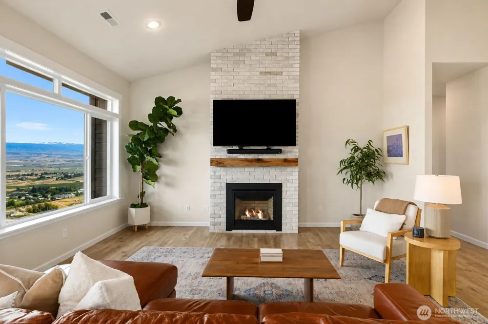 2300 Tozer Road Ellensburg, WA 98926