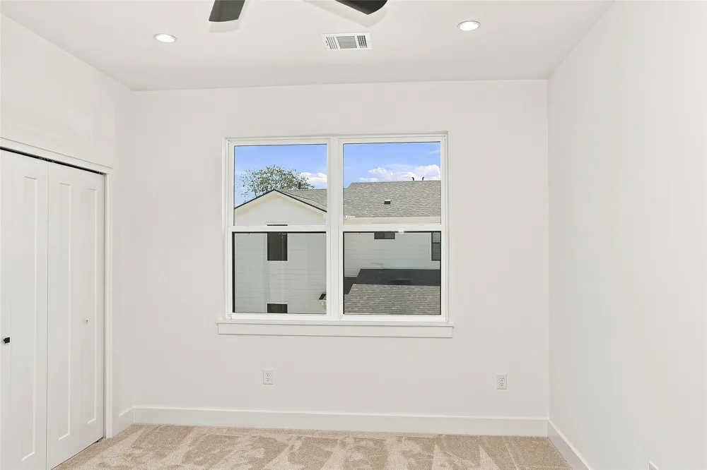 1500 Sylvan Glade #A Austin, TX 78745