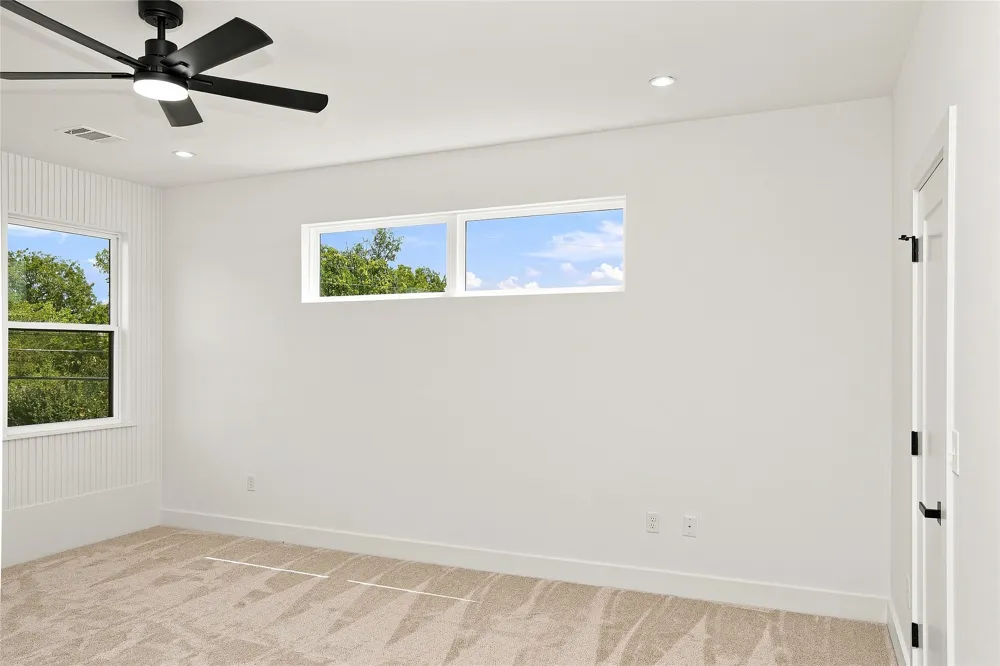1500 Sylvan Glade #A Austin, TX 78745
