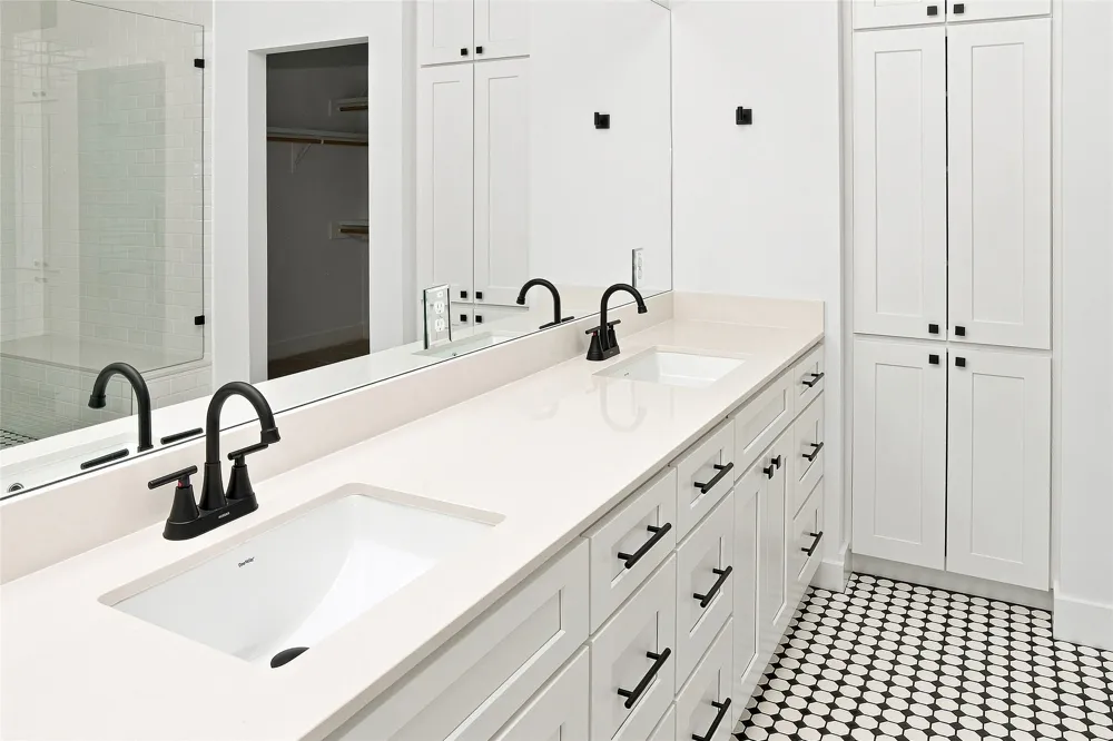 1500 Sylvan Glade #A Austin, TX 78745
