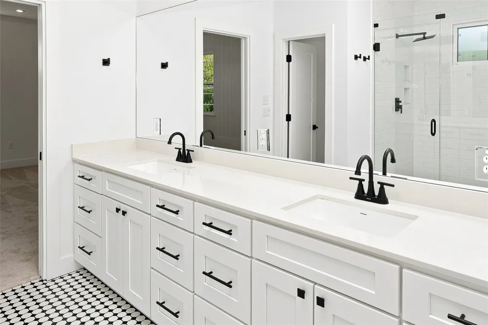 1500 Sylvan Glade #A Austin, TX 78745