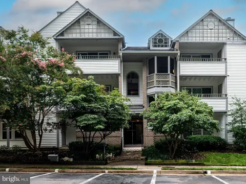 7711 LAFAYETTE FOREST DRIVE #02
