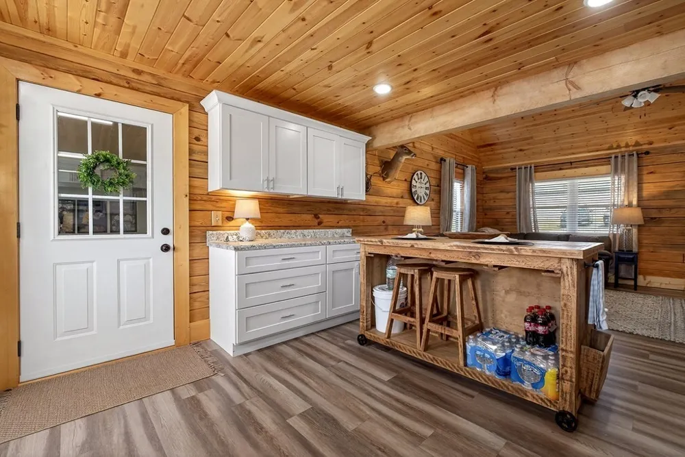 108 Crestview Ln Livingston, TN 38570