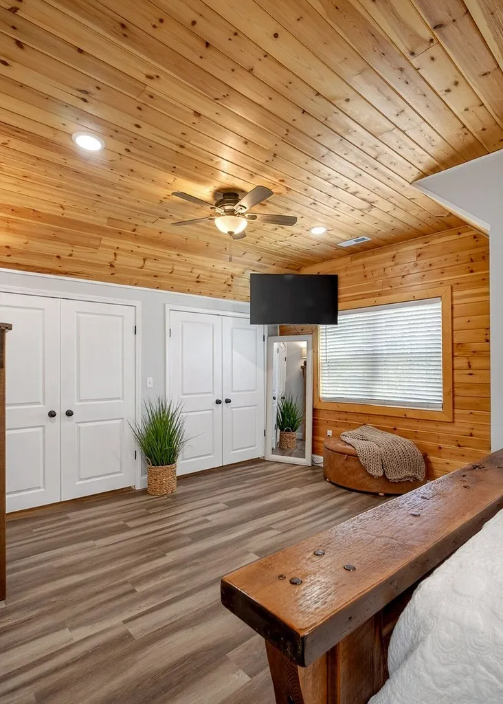 108 Crestview Ln Livingston, TN 38570