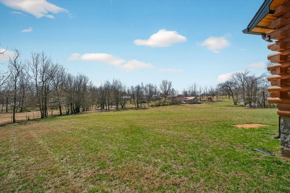 108 Crestview Ln Livingston, TN 38570