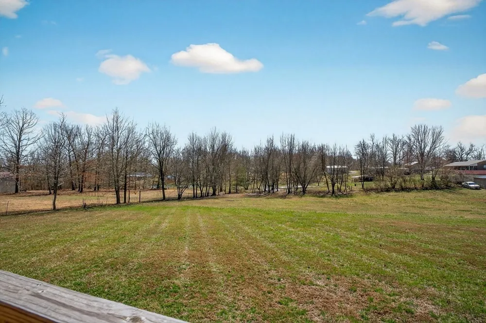 108 Crestview Ln Livingston, TN 38570