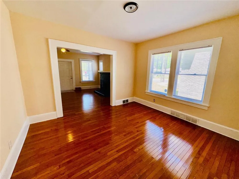 880 Cascade Avenue SW Atlanta, GA 30311