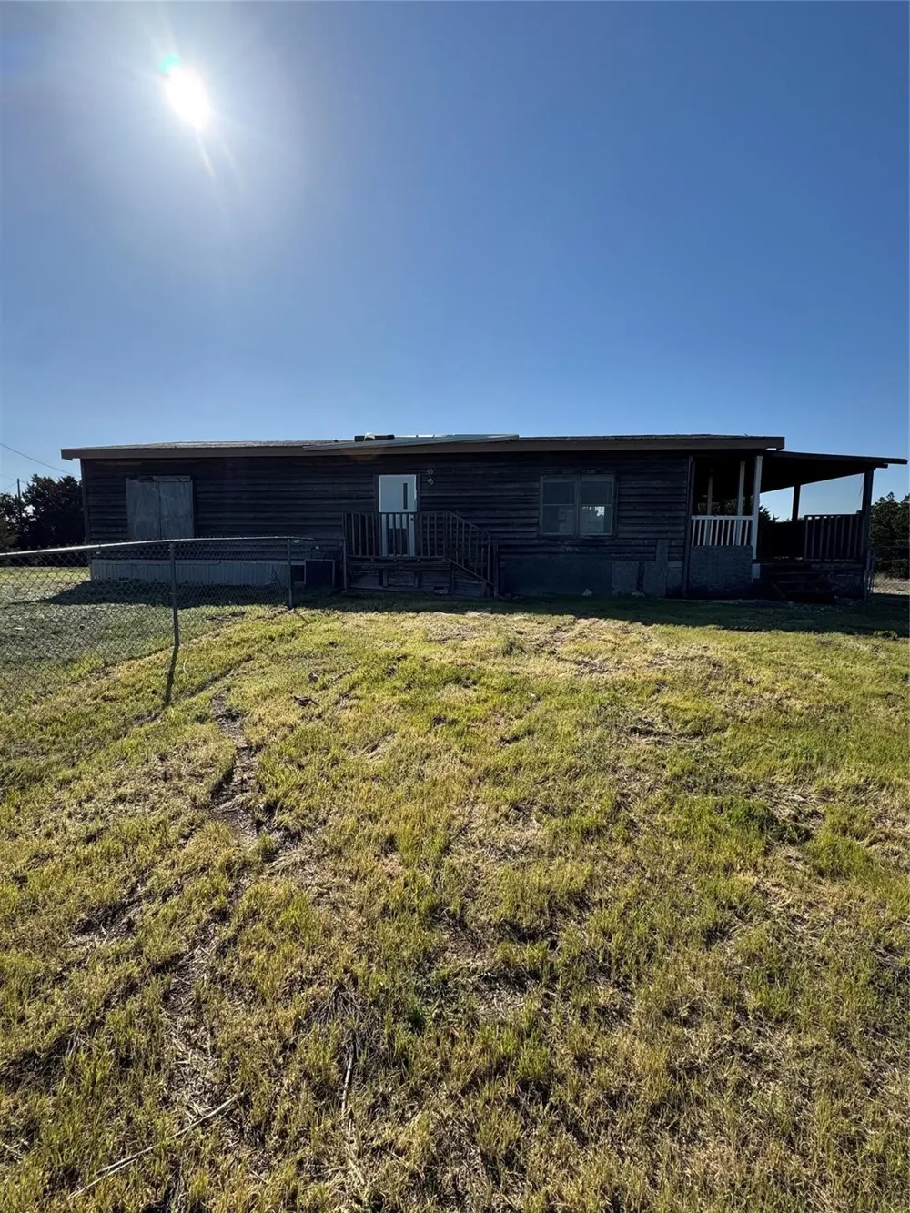910 Star Drive Granbury, TX 76049