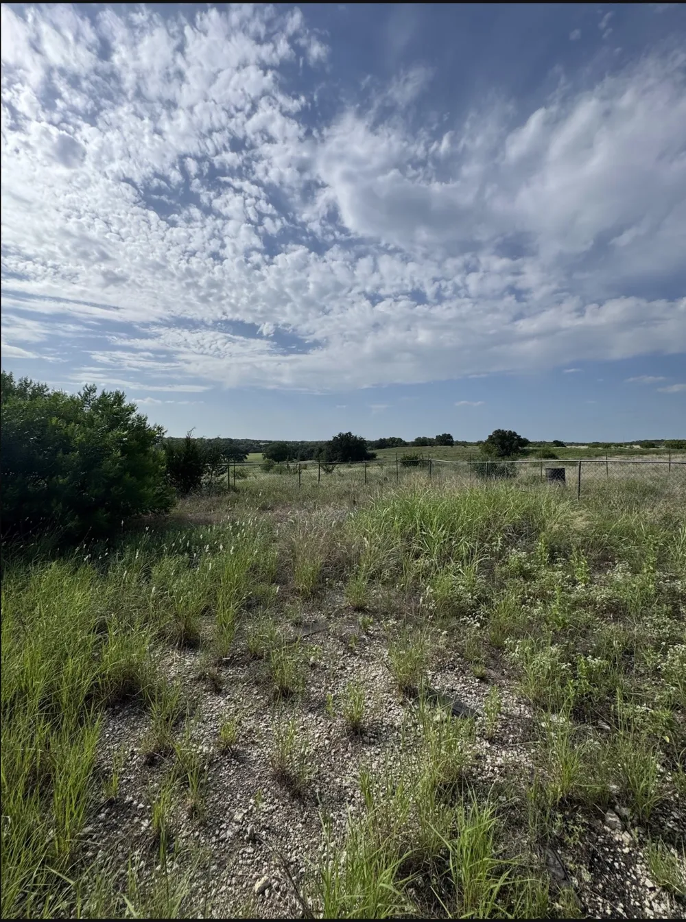 910 Star Drive Granbury, TX 76049