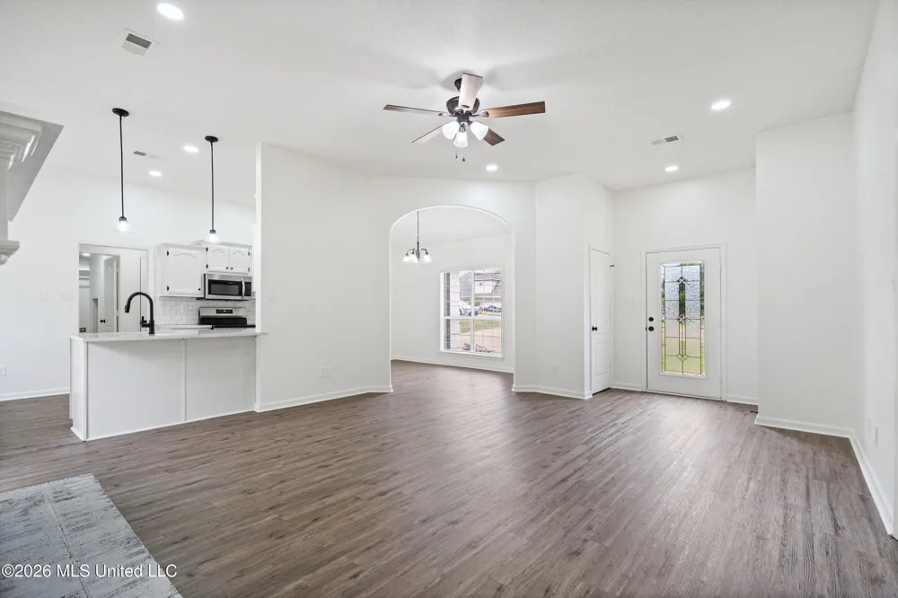 1090 Fawn Drive Hernando, MS 38632