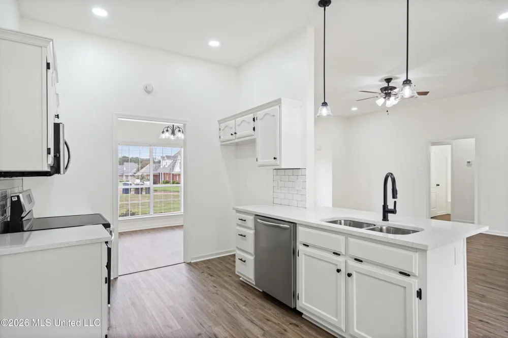 1090 Fawn Drive Hernando, MS 38632