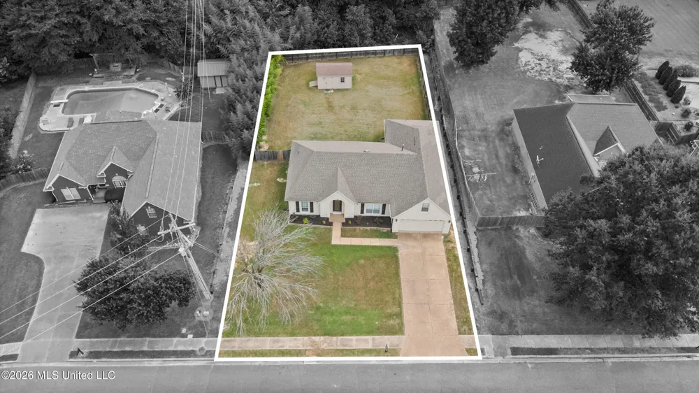 1090 Fawn Drive Hernando, MS 38632