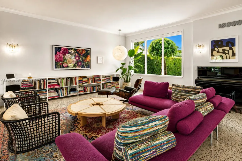 1885 Daytonia Rd Miami Beach, FL 33141