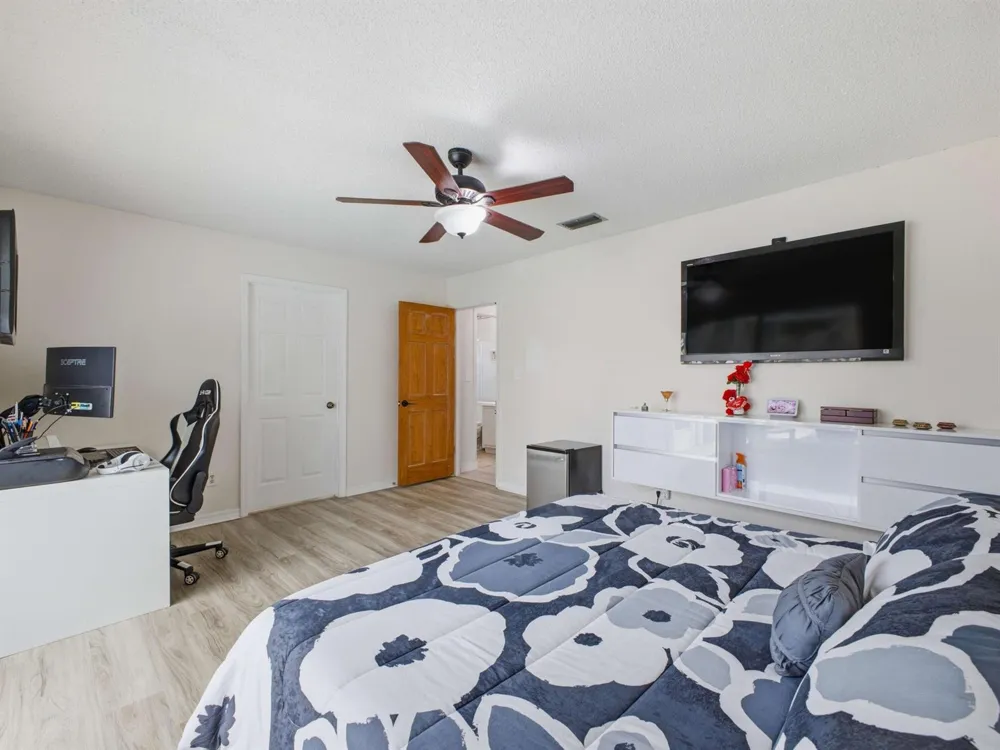 441 SW CURRY STREET Port St. Lucie, FL 34983