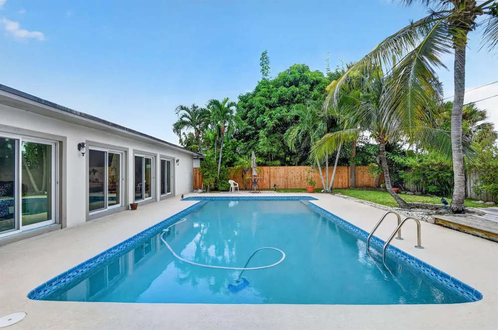 111 VASSAR DRIVE 