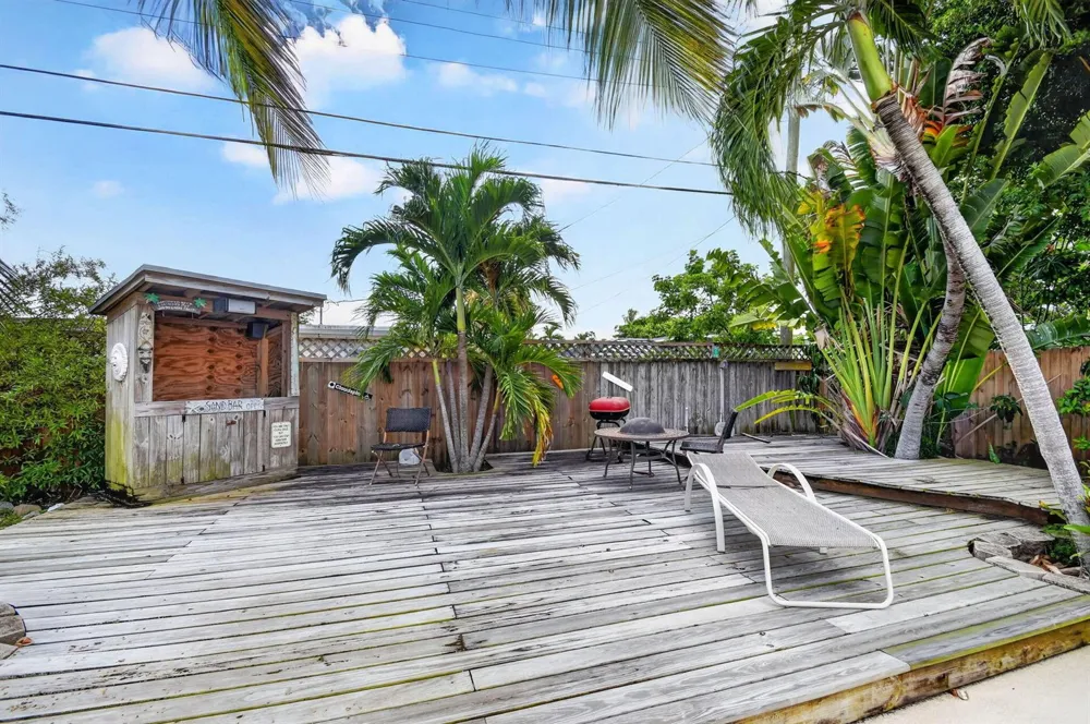 111 VASSAR DRIVE 