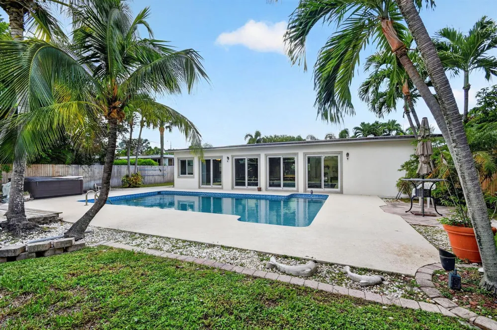 111 VASSAR DRIVE 