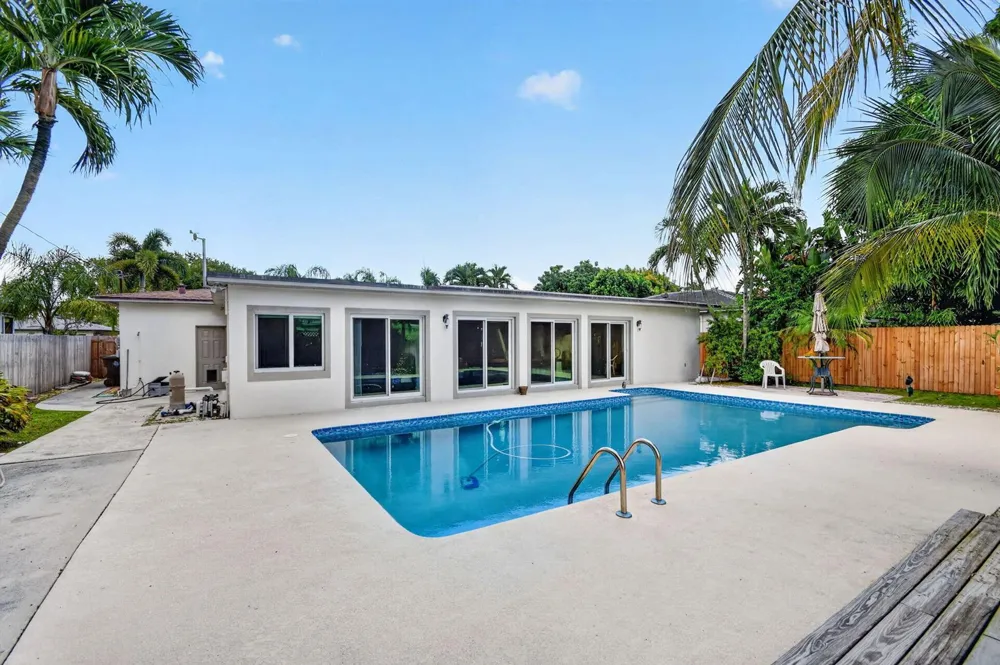 111 VASSAR DRIVE 