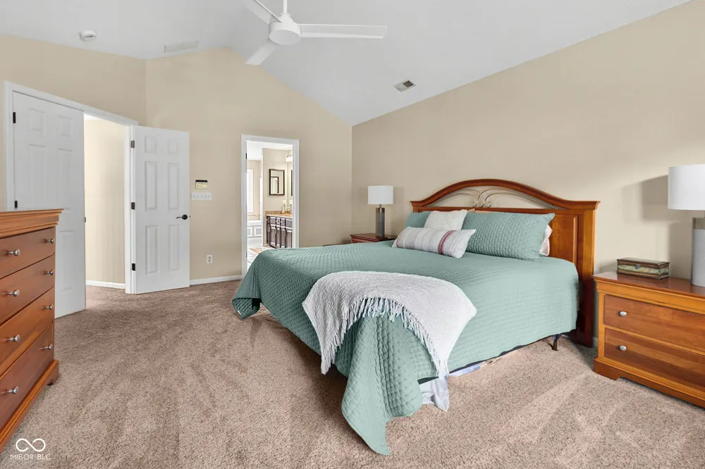 9981 Sugarleaf Place Fishers, IN 46038