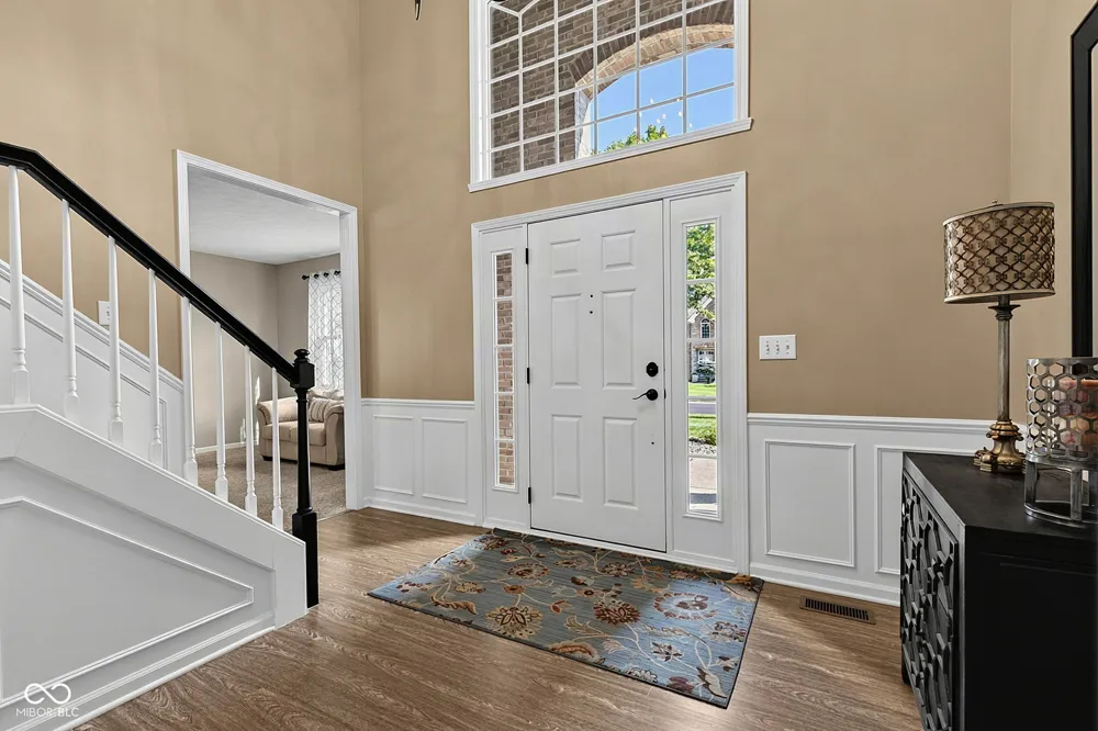 9981 Sugarleaf Place Fishers, IN 46038