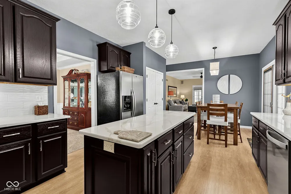 9981 Sugarleaf Place Fishers, IN 46038