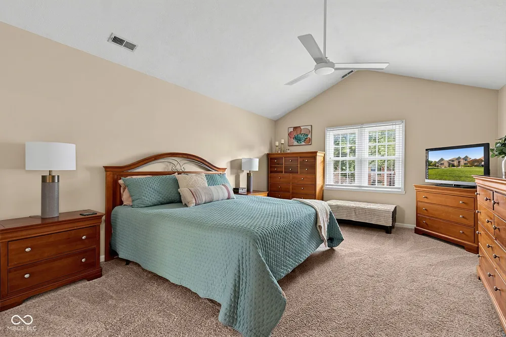 9981 Sugarleaf Place Fishers, IN 46038