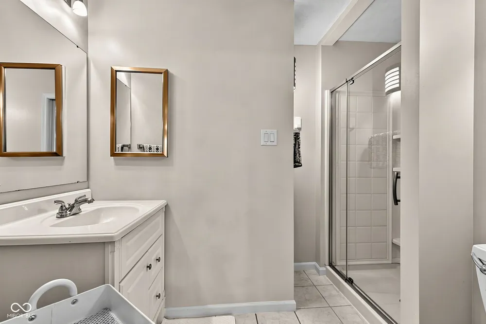 9981 Sugarleaf Place Fishers, IN 46038