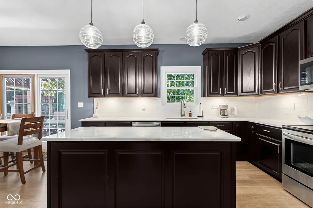 9981 Sugarleaf Place Fishers, IN 46038