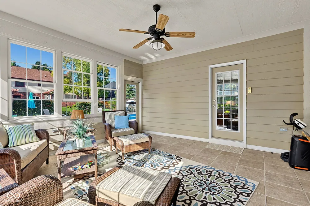 9981 Sugarleaf Place Fishers, IN 46038