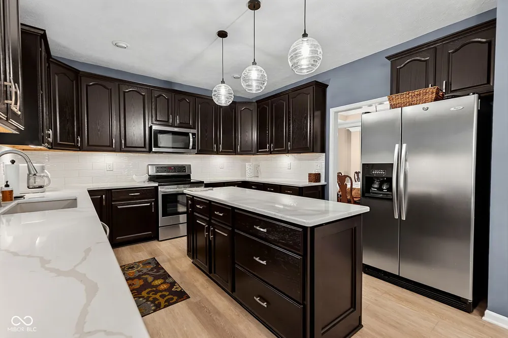 9981 Sugarleaf Place Fishers, IN 46038