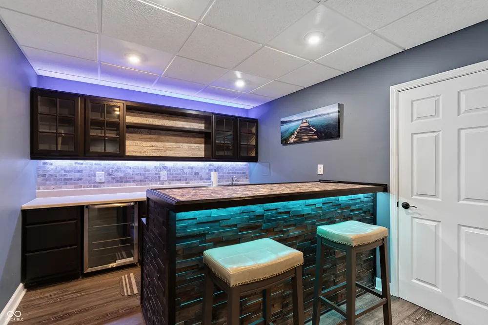 9981 Sugarleaf Place Fishers, IN 46038