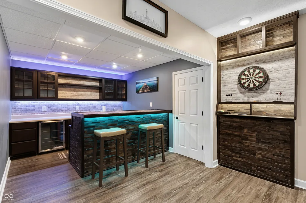 9981 Sugarleaf Place Fishers, IN 46038