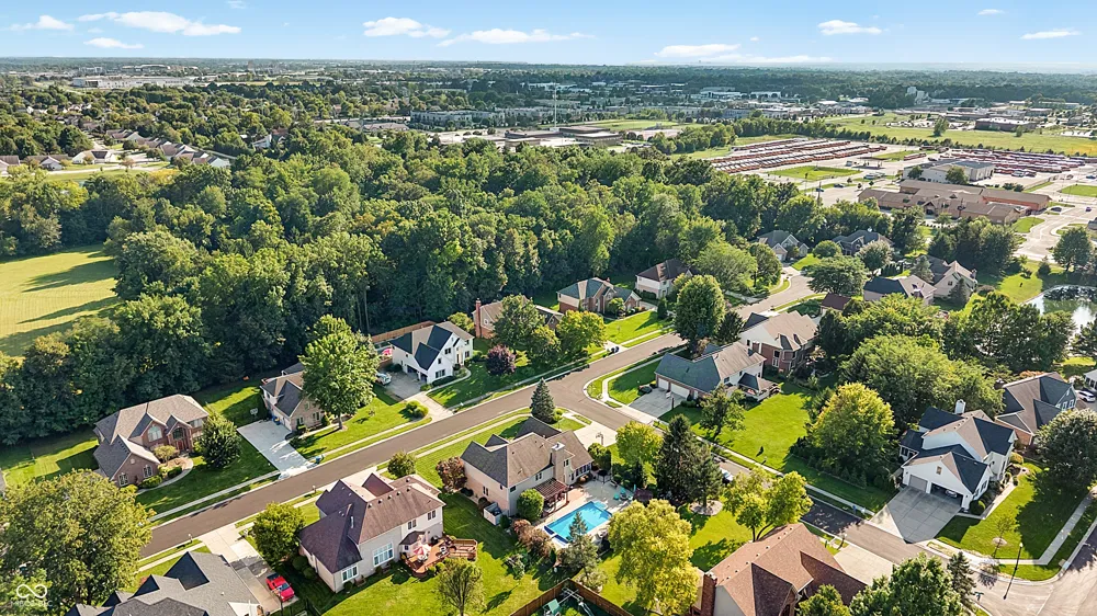 9981 Sugarleaf Place Fishers, IN 46038