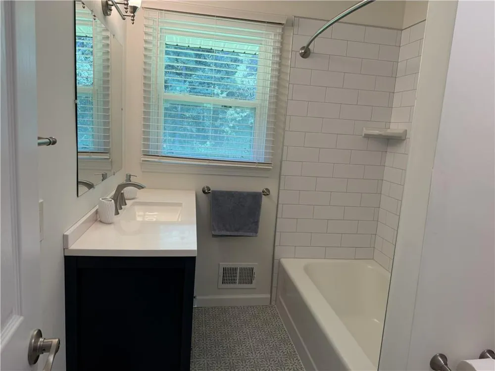 7475 Grayson Drive Riverdale, GA 30296