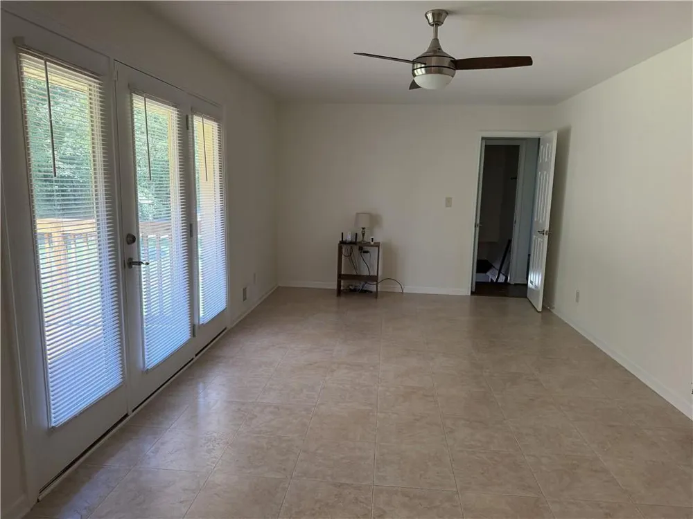 7475 Grayson Drive Riverdale, GA 30296