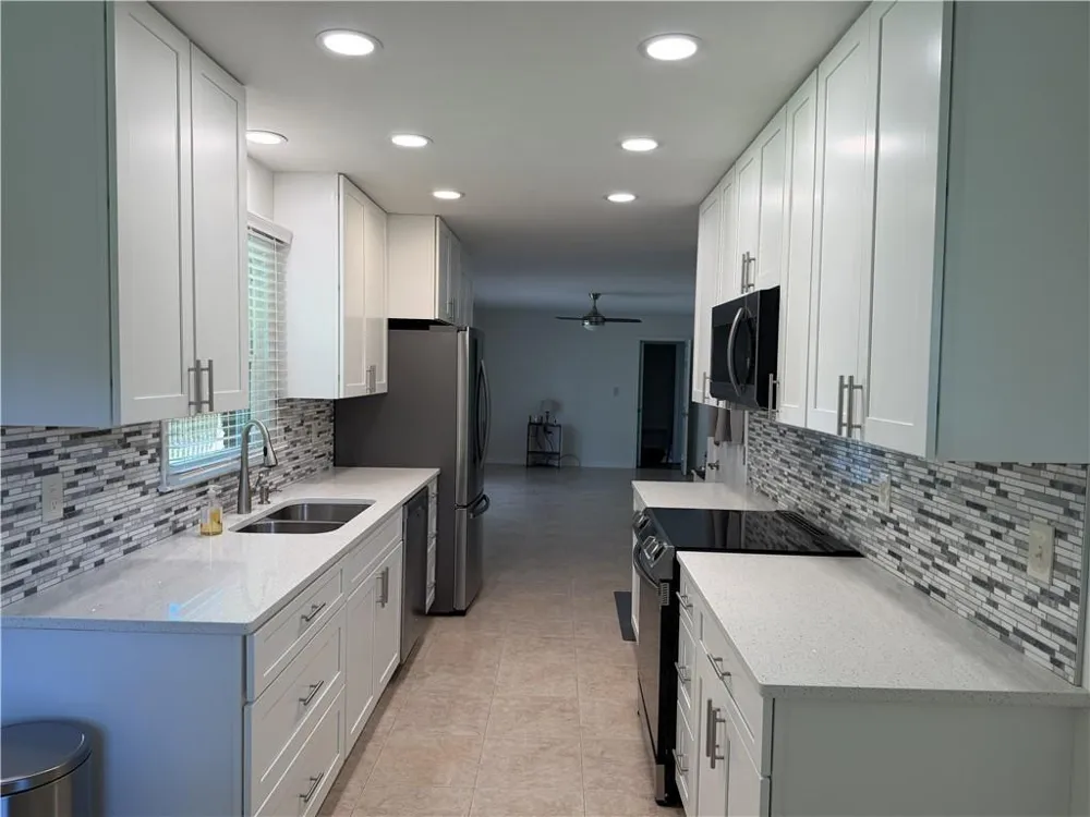 7475 Grayson Drive Riverdale, GA 30296